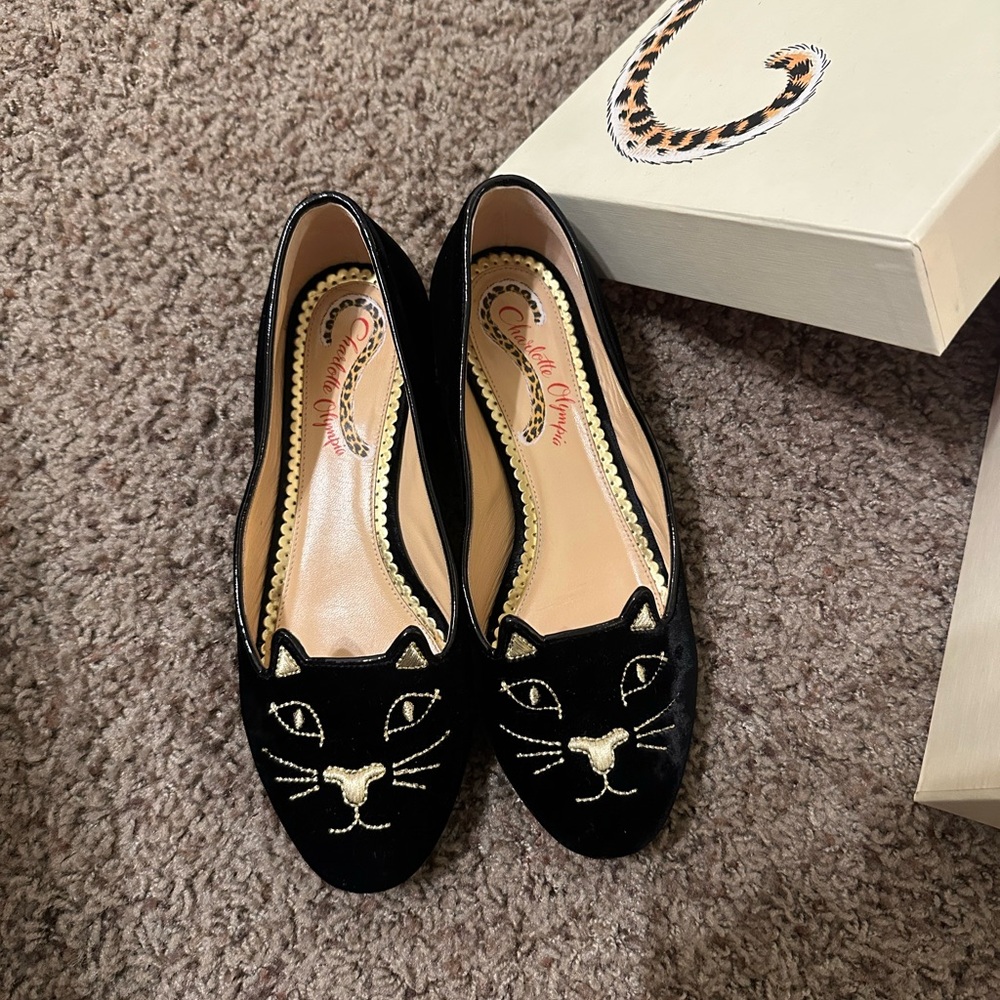 Charlotte Olympia Kitty Black Suede Velvet Flats Size 6